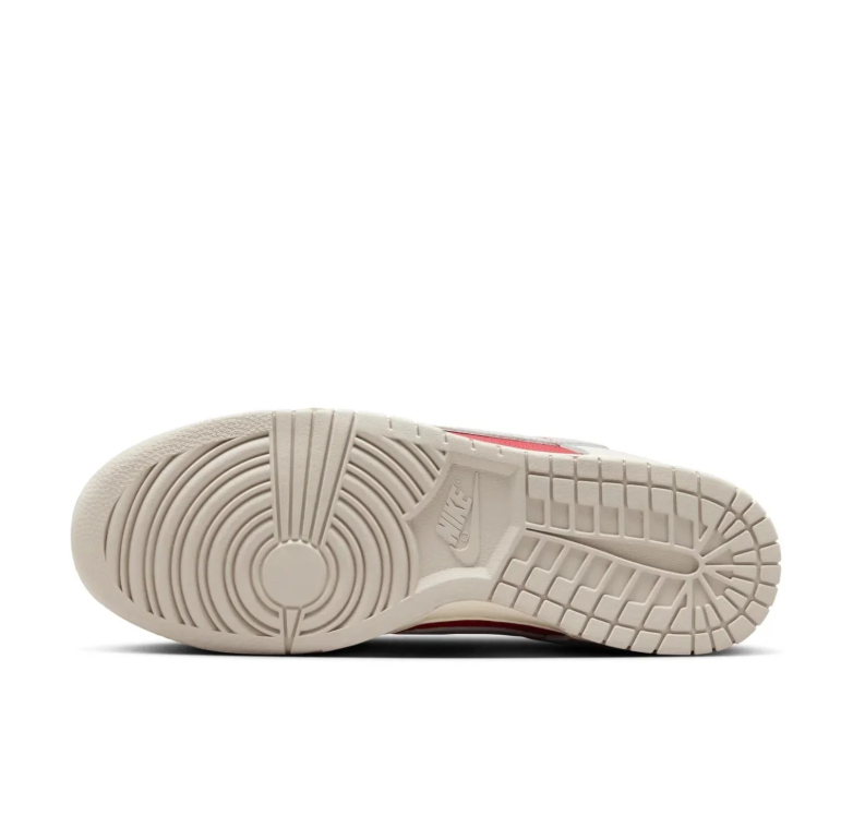 Nike Low-Top Sneakers - Light Gray & White with Red Panels
