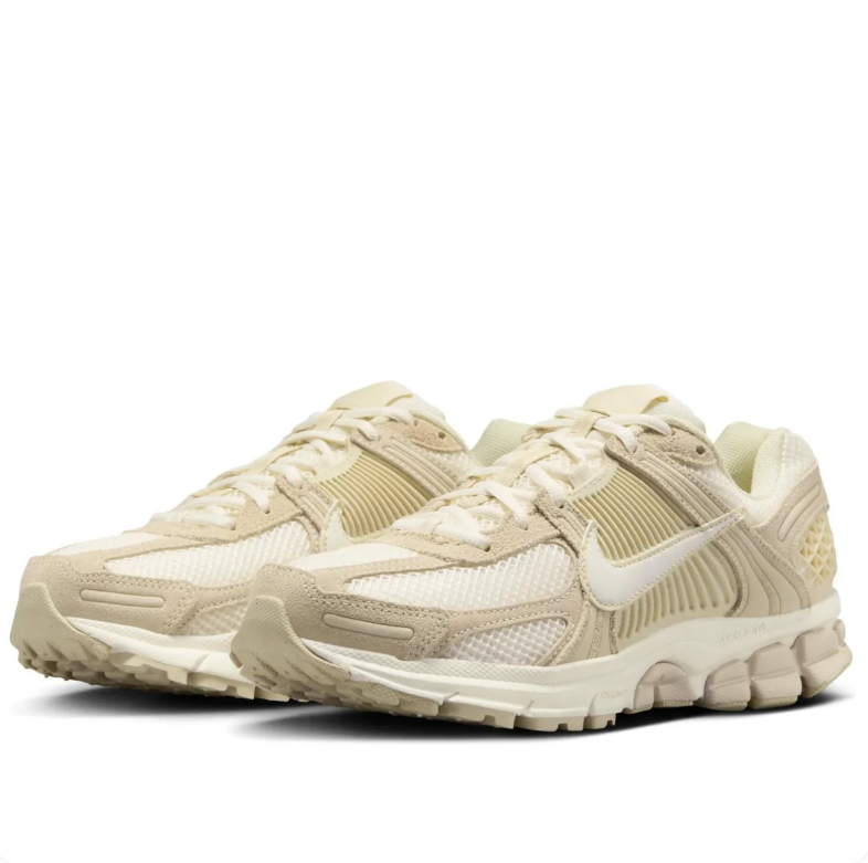 Nike Low-Top Sneakers - Beige & Cream with Textured Details