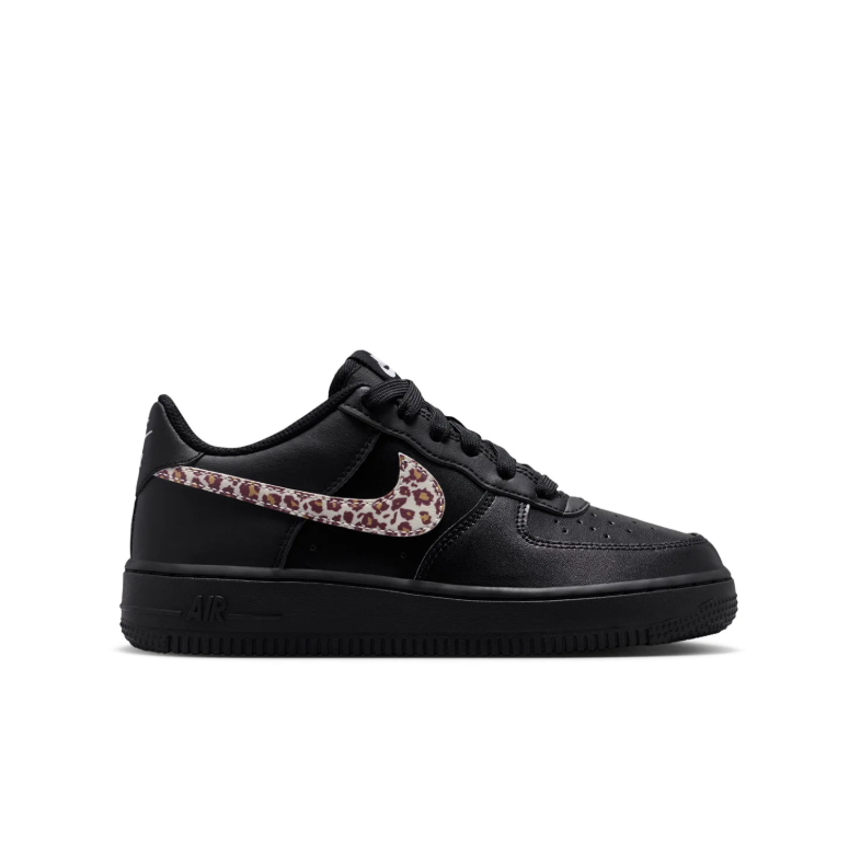Nike Low-Top Sneakers - Black with Leopard-Print Swoosh