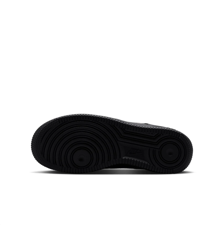 Nike Low-Top Sneakers - Black with Leopard-Print Swoosh